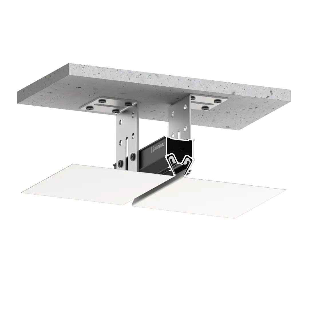 Trennprofil an Montagewinkeln unter der Rohdecke, zwei Spanndeckenfelder mit 7,7-mm-Schattenfuge, INVISIA X204